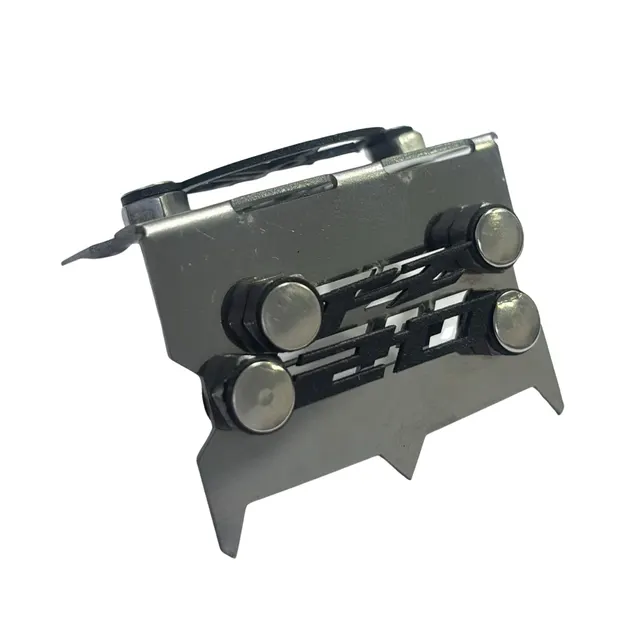 PROTECTOR BOMBA DE FRENO ACERO 3D — imagen 6