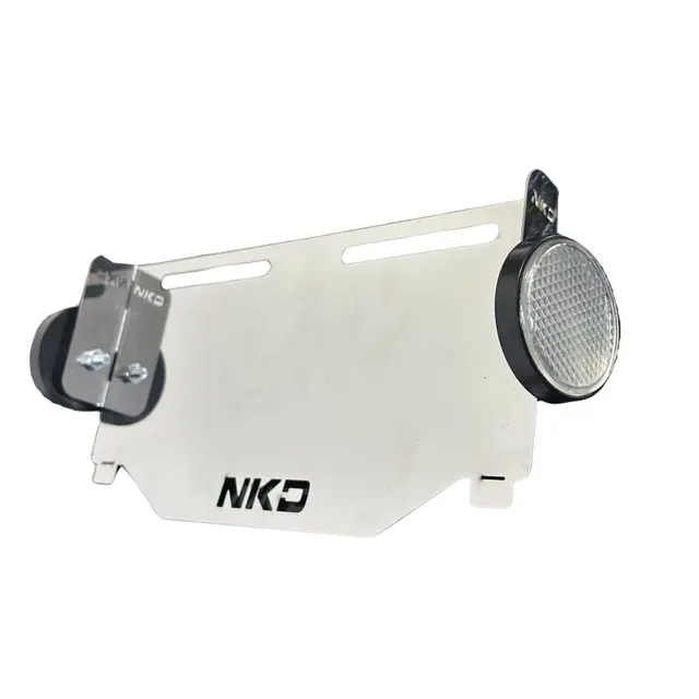 PORTA PLACA CON TRAGA LUZ — imagen 2