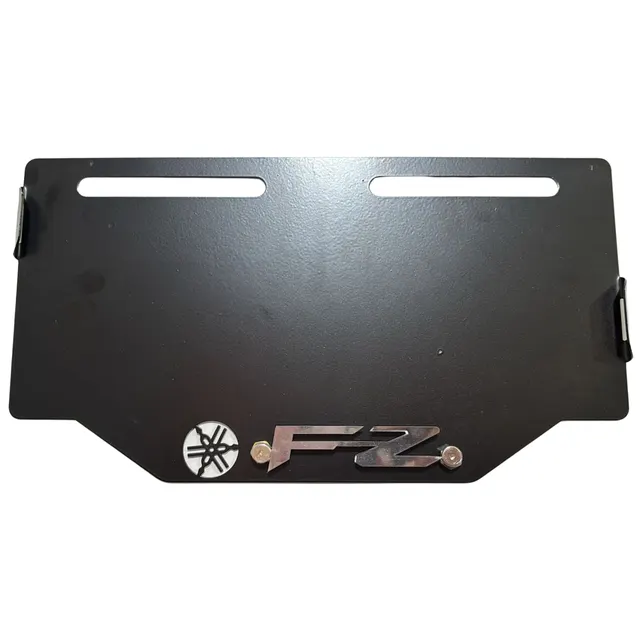 PORTAPLACA METÁLICO NEGRO — imagen 8